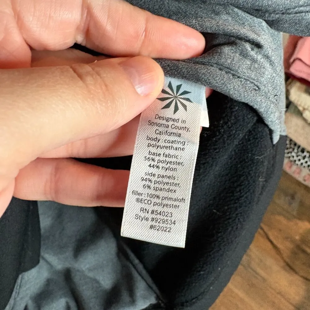 Athleta mixed media full zip quilted puffer jacket - Image 4