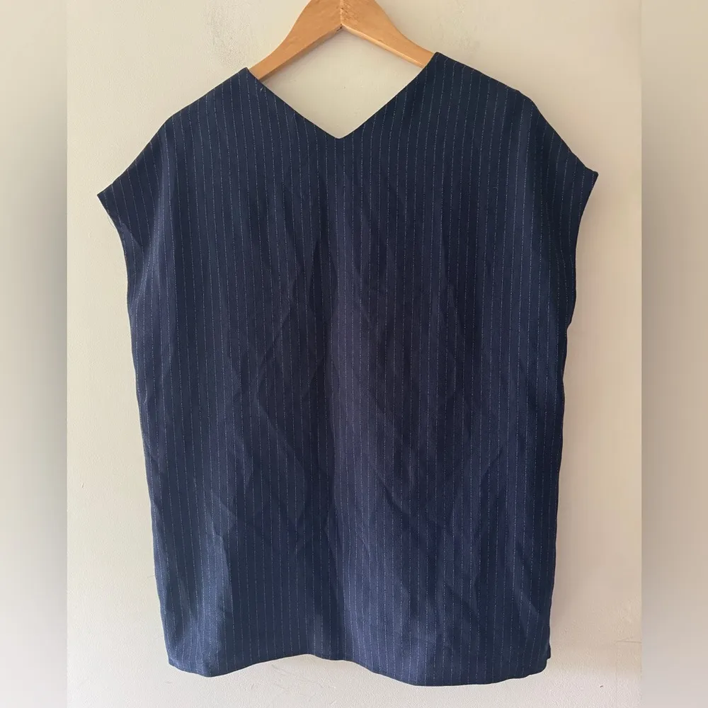 MM Lafleur Women Navy Blue Pinstripe Lagenlook Townsend Sleeveless Blouse - Image 6