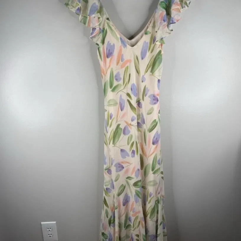 NEW ASTR the Label Wisteria Chiffon Dress Size L‎ Floral Maxi Blue Multi Pink Size L - Image 6