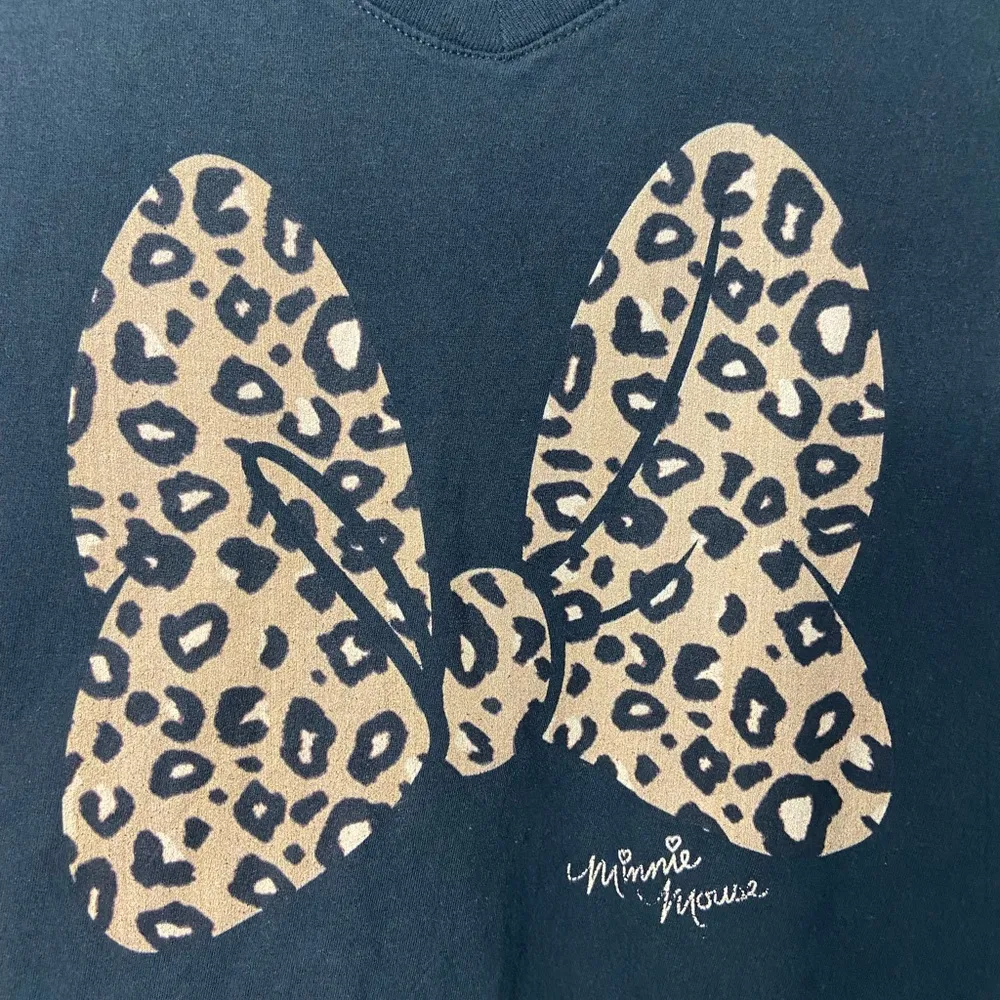 Disney Port & Company women’s black goldish brown Minnie Mouse bow tshirt V - Image 2