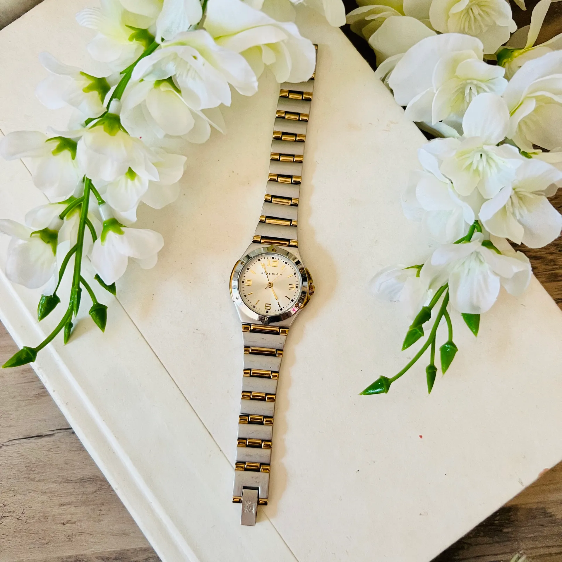 Silver & Gold  Watch - Image 15