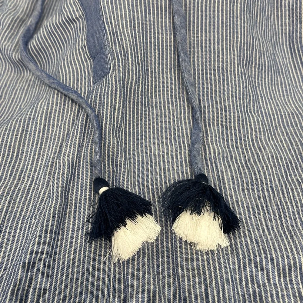 Vineyard Vines blue & white seersucker 100% cotton vneck cap sleeve sheath dress - Image 8