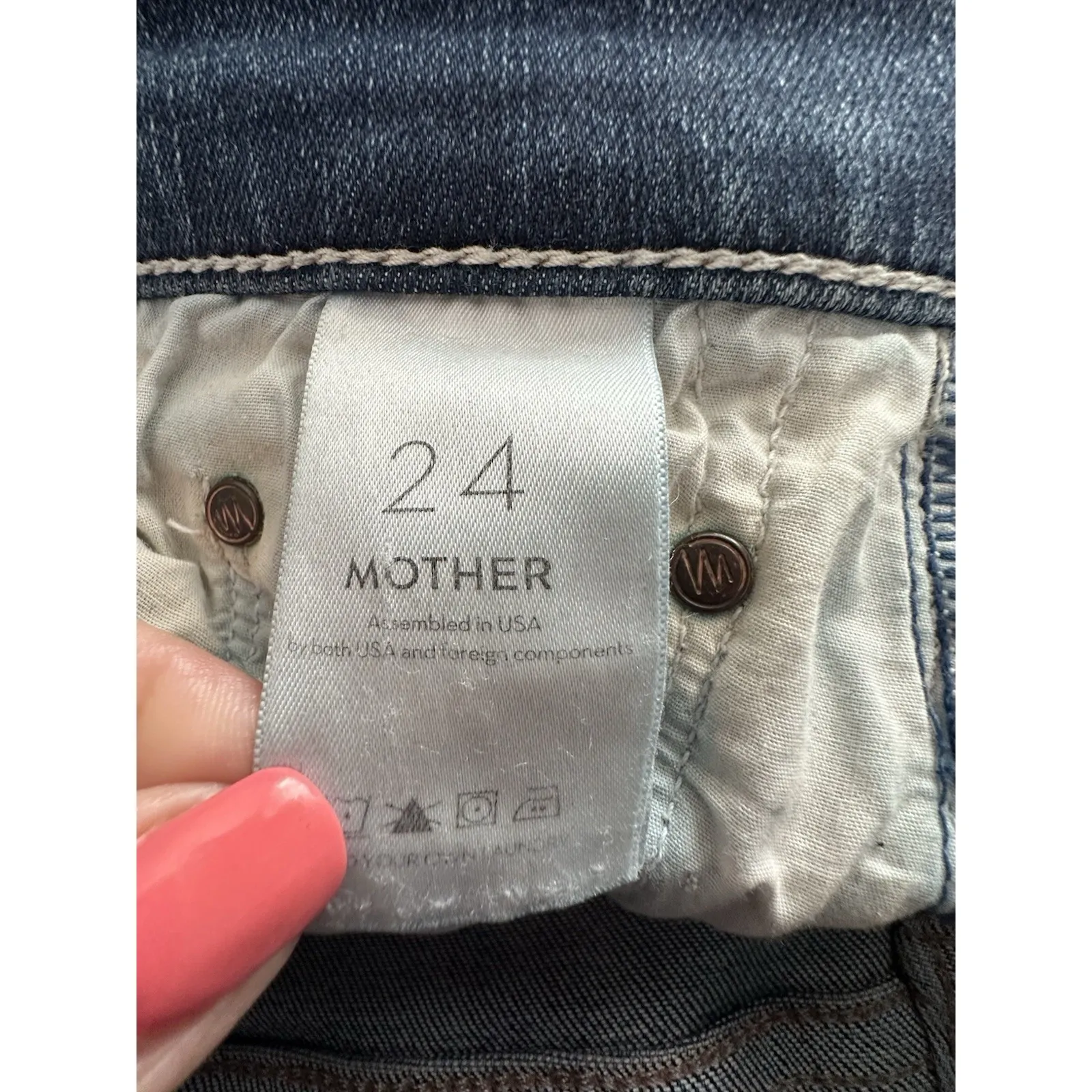 MOTHER The Insider Crop Step Chew Sz 24 Boot Cut Jean in Dancing on Coals QR12 - Image 7