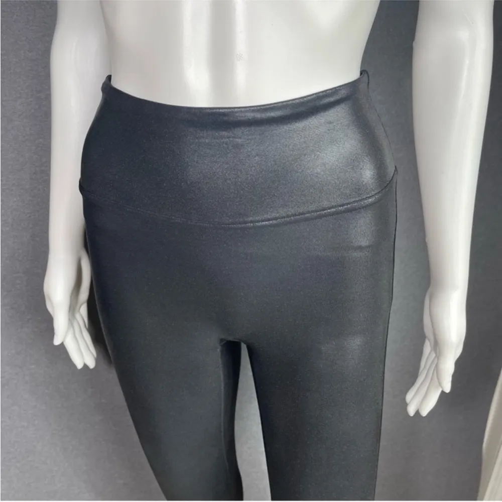 Spanx women’s black faux leather high waist leggings pants size small VIRAL - Image 3
