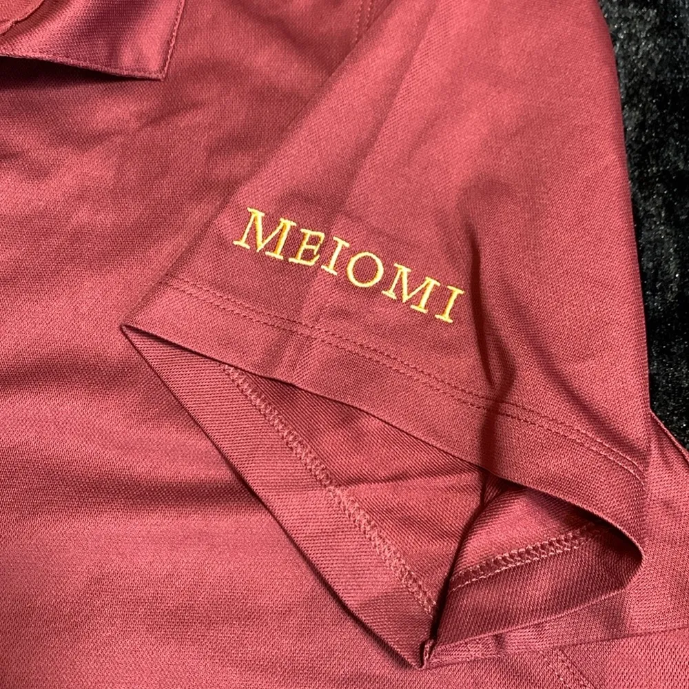 Women’s Meiomi Wine Maroon Golf Shirt Size XL NWOT - Image 3