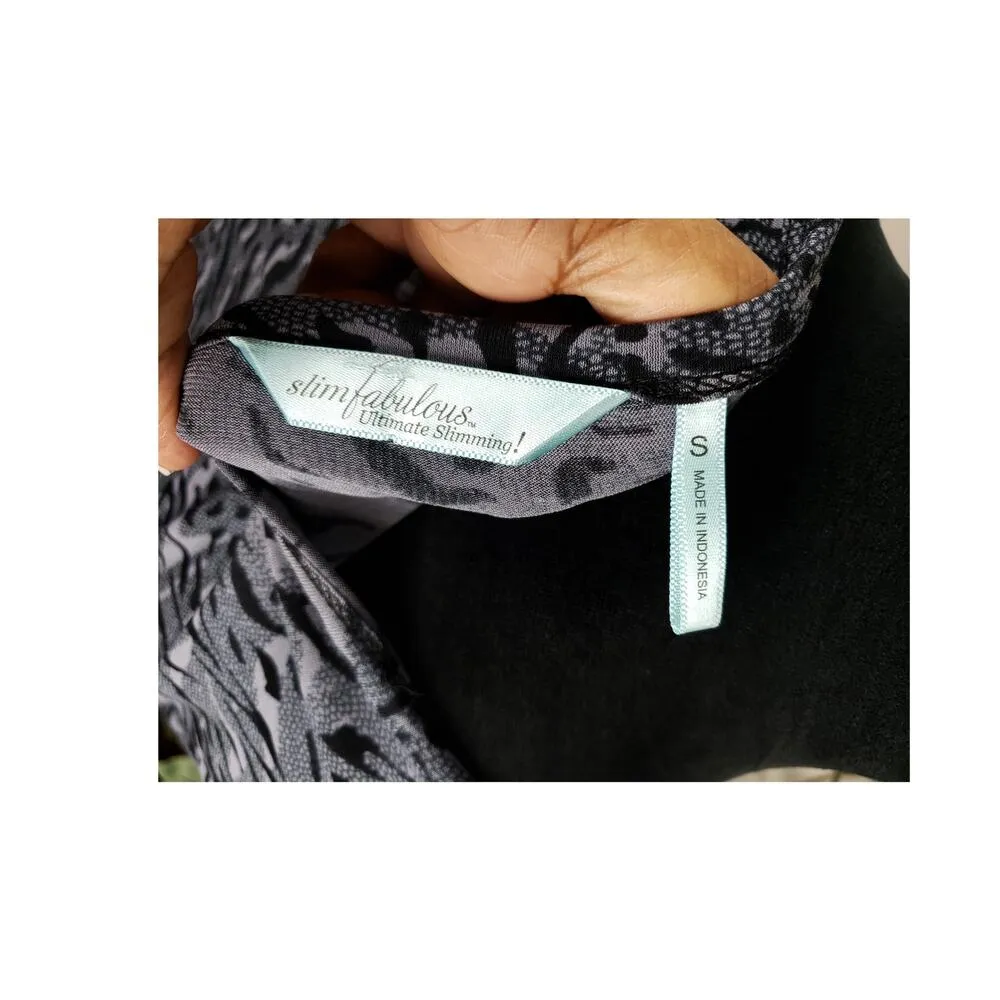 Slim Fabulous Tunic Top Women M Black Gray Animal Lace Print Stretch Fit Size M - Image 7