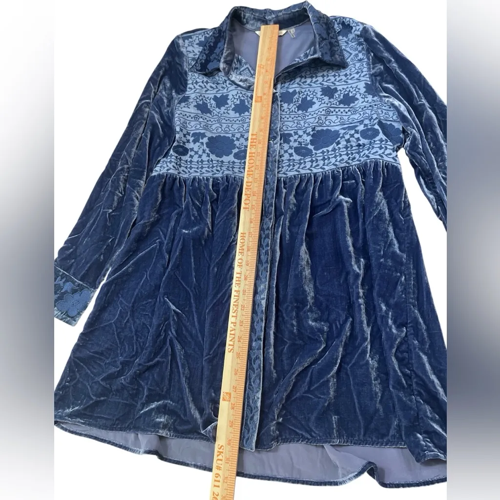 Soft Surroundings Blue Floral Embroidered Velvet Tunic - Image 6