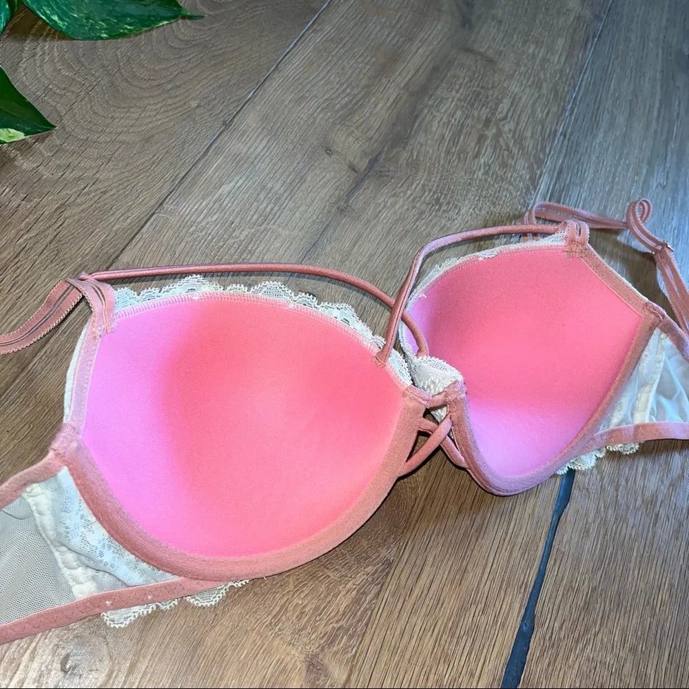 VS Pink crisscross lace balconette bra - Image 5