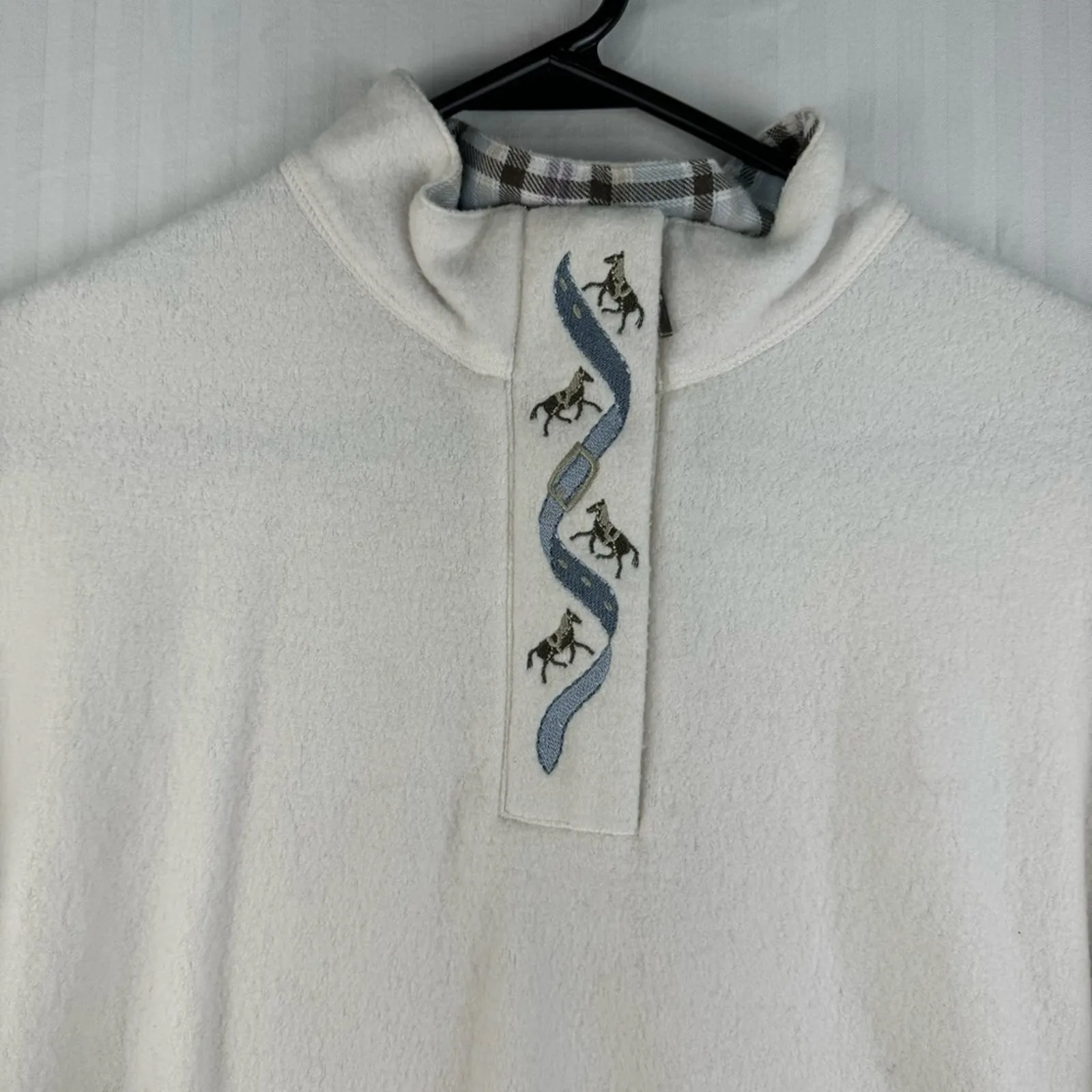 Monterey By Koret Vintage White Fleece Sweater Women’s Medium Equestrian Horses - Image 2