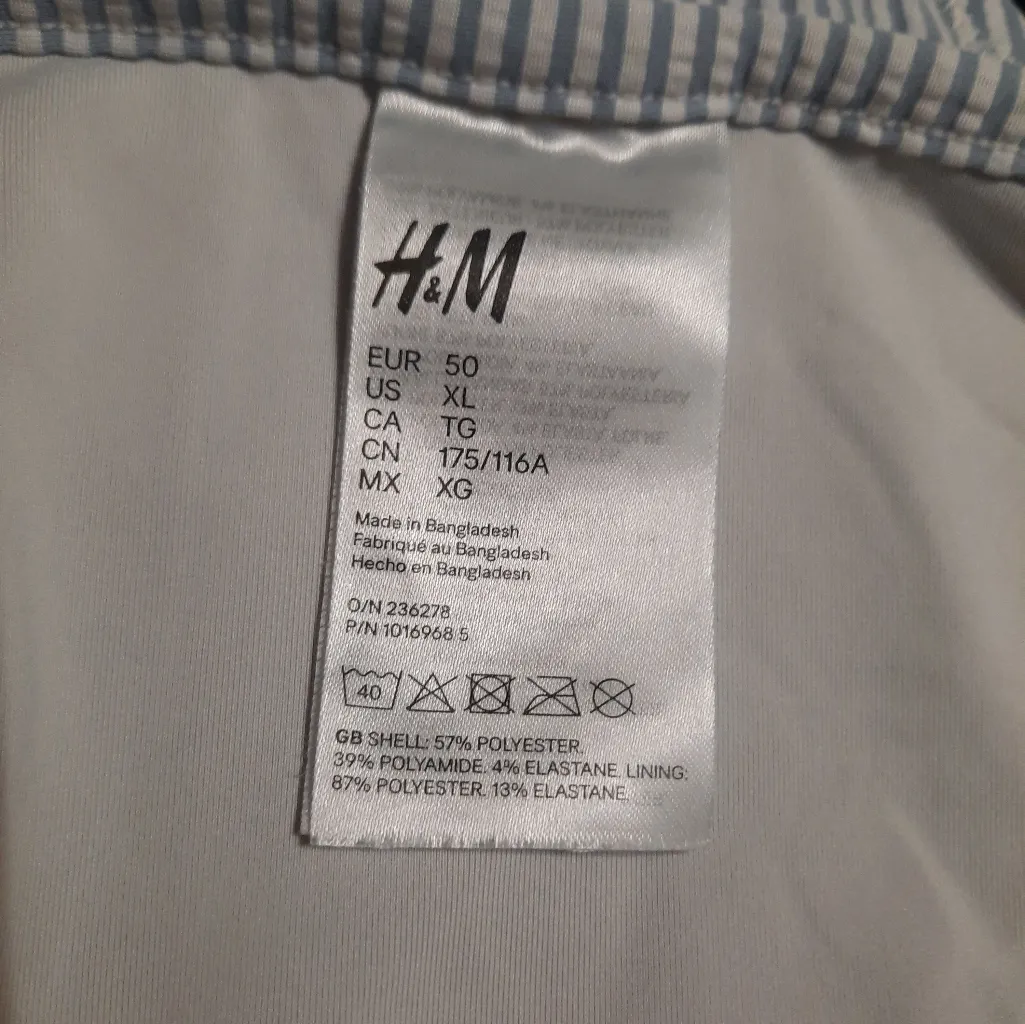 H&M One Piece Swimsuits Size XL - Image 4