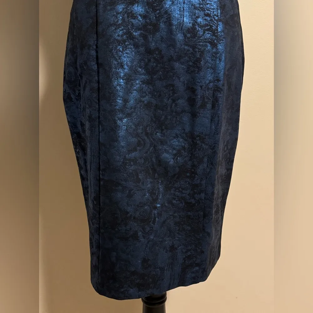 NWT Alfani Black and Blue Womens Metallic Office Pencil Skirt Size 6 - Image 4