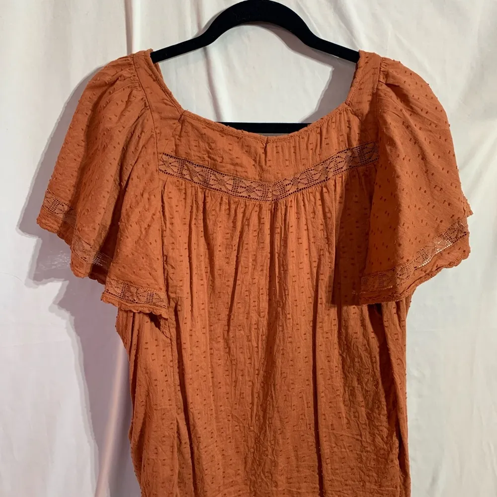 Old Navy women’s flowy top in rust color size xl - Image 2