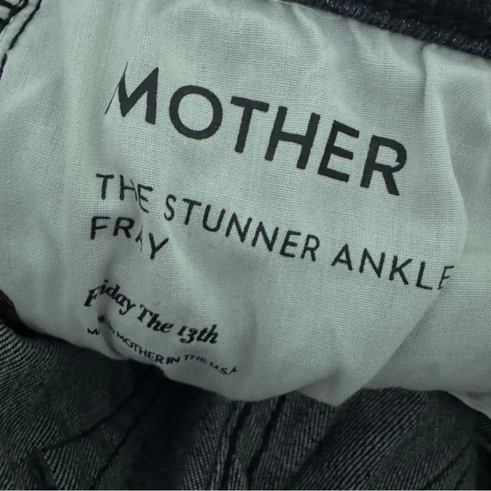 MOTHER The Stunner Ankle Fray Jeans in Friday The 13th Denim Casual Size 25 Black - Image 16