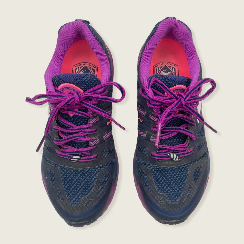 Brooks Cascadia 10 Purple Gray Fabric Mesh Lace Up Trail Running Sneakers 6 - Image 4