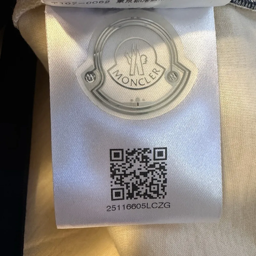 MINT🌟Moncler Maglia Girocollo Round Neck Jumper Blouse Striped Blue Cream Large - Image 13