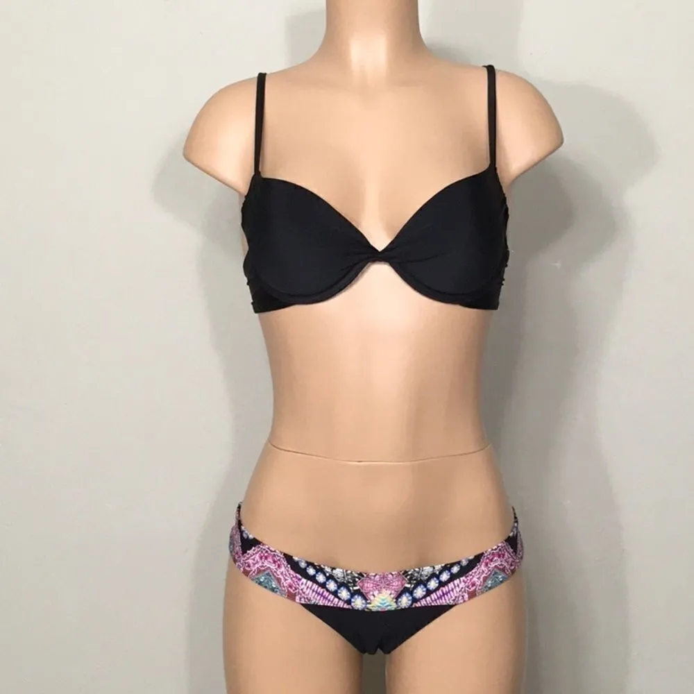 PILYQ teeny bottoms and mixed push-up top. - Image 4
