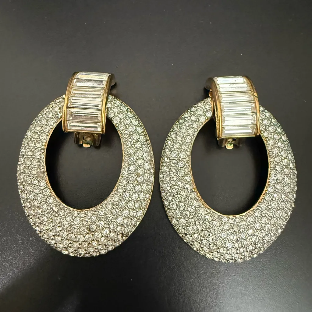 Vintage SAL Swarovski Baguette Pave Crystal Gold tone Door Knocker Clip Earrings - Image 4