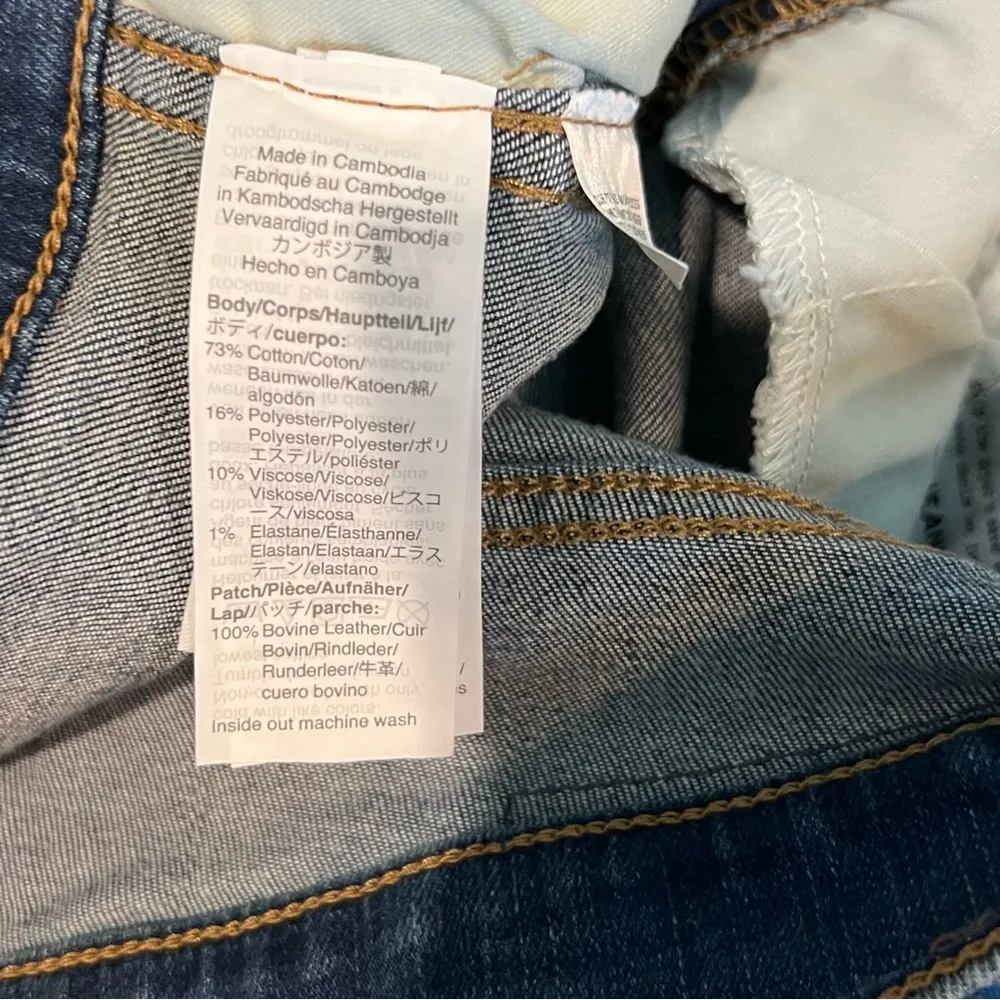 10" High-Rise Roadtripper Supersoft Jeans in Playford Wash, Women’s 26” - Image 9