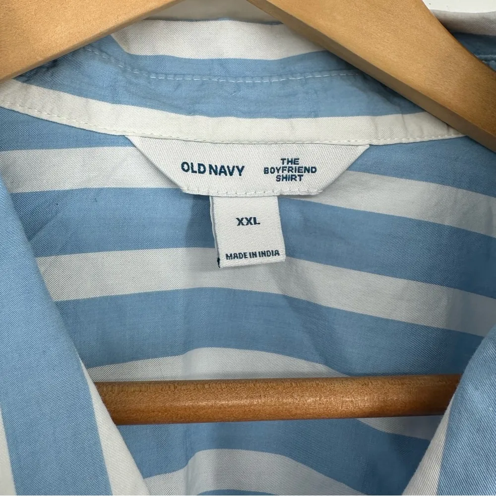 Old Navy Blue White Stripe Button Down Cropped Shirt size XXL Long Sleeve NWT - Image 10