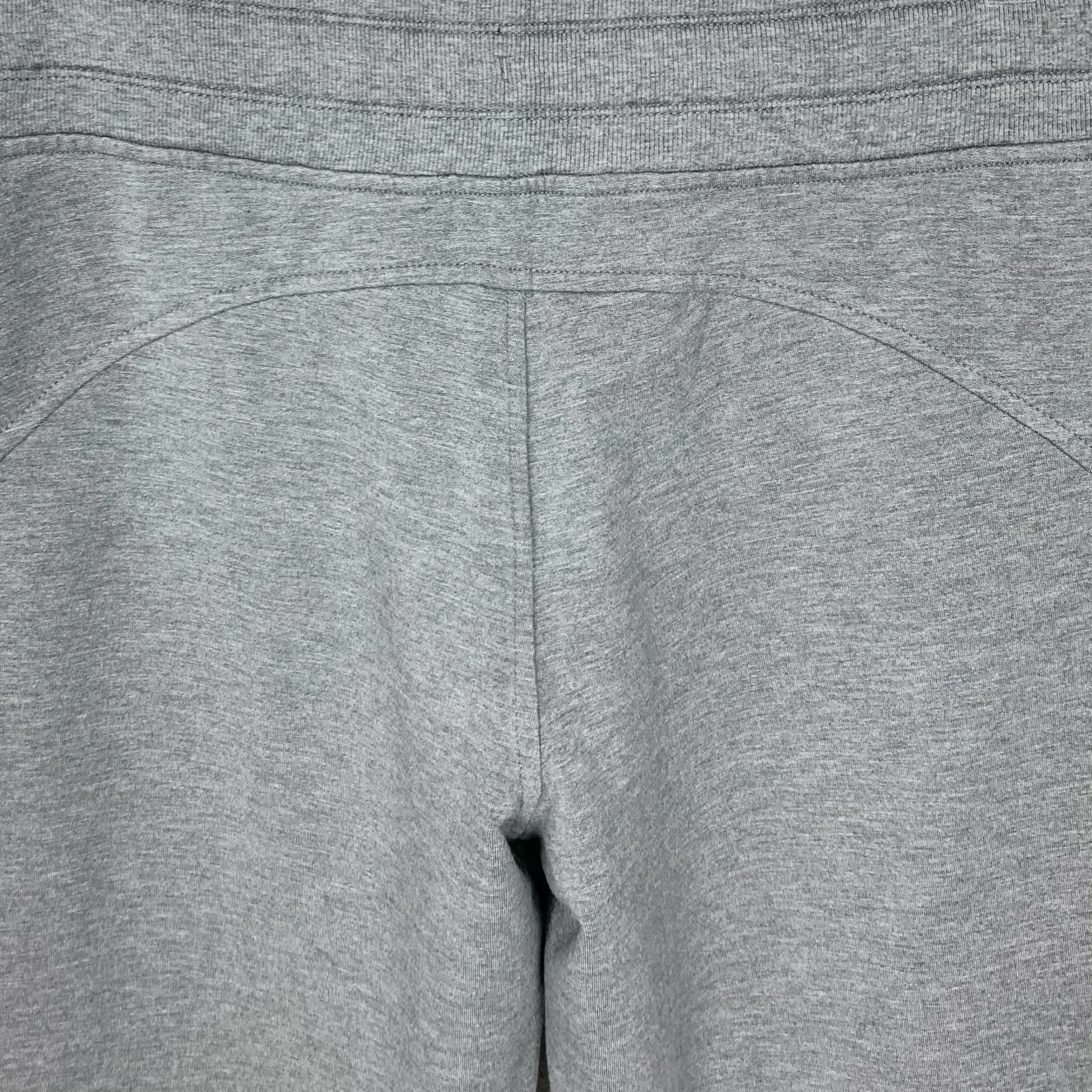 Athleta Balance Jogger Pants Grey Plush Nirvana Brushed Interior Size Small - Image 12