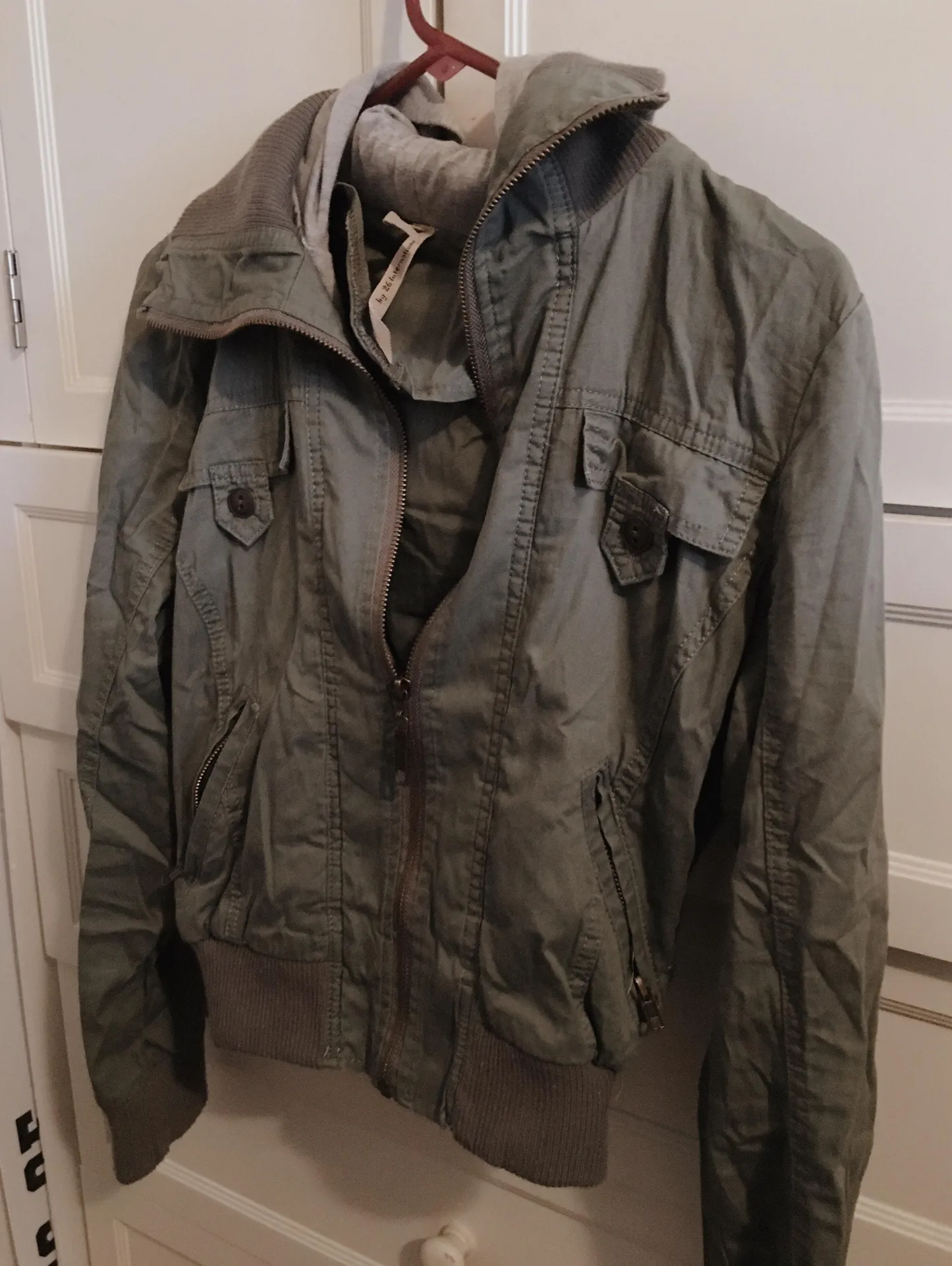 Cropped Army Green Jacket - Image 4