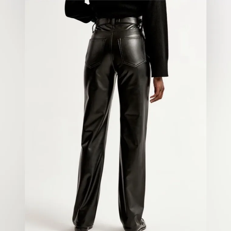 ABERCROMBIE & FITCH  Mixed Fabric Ultra High Rise 90s Straight‎ Jean - Image 6