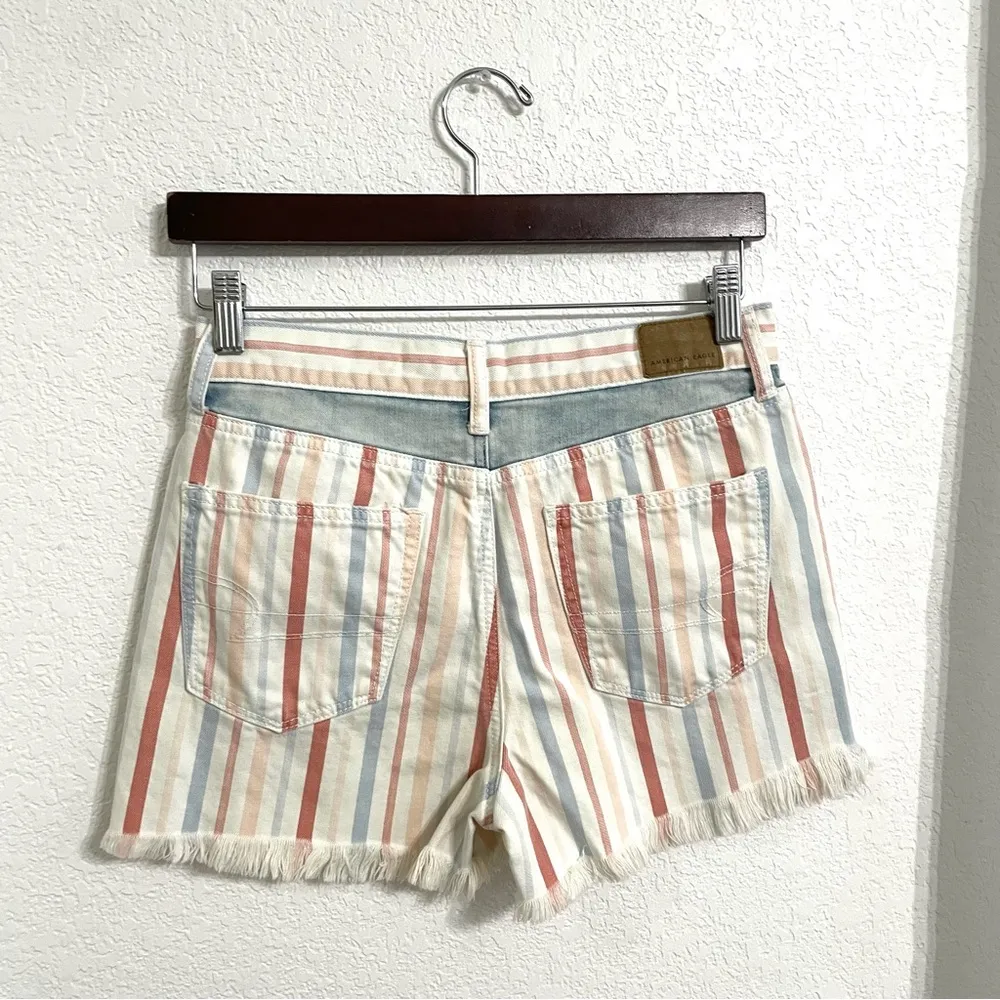 American Eagle Womens Shorts Mom Fit Multicolor Striped Frayed Hem Size 2 - Image 2