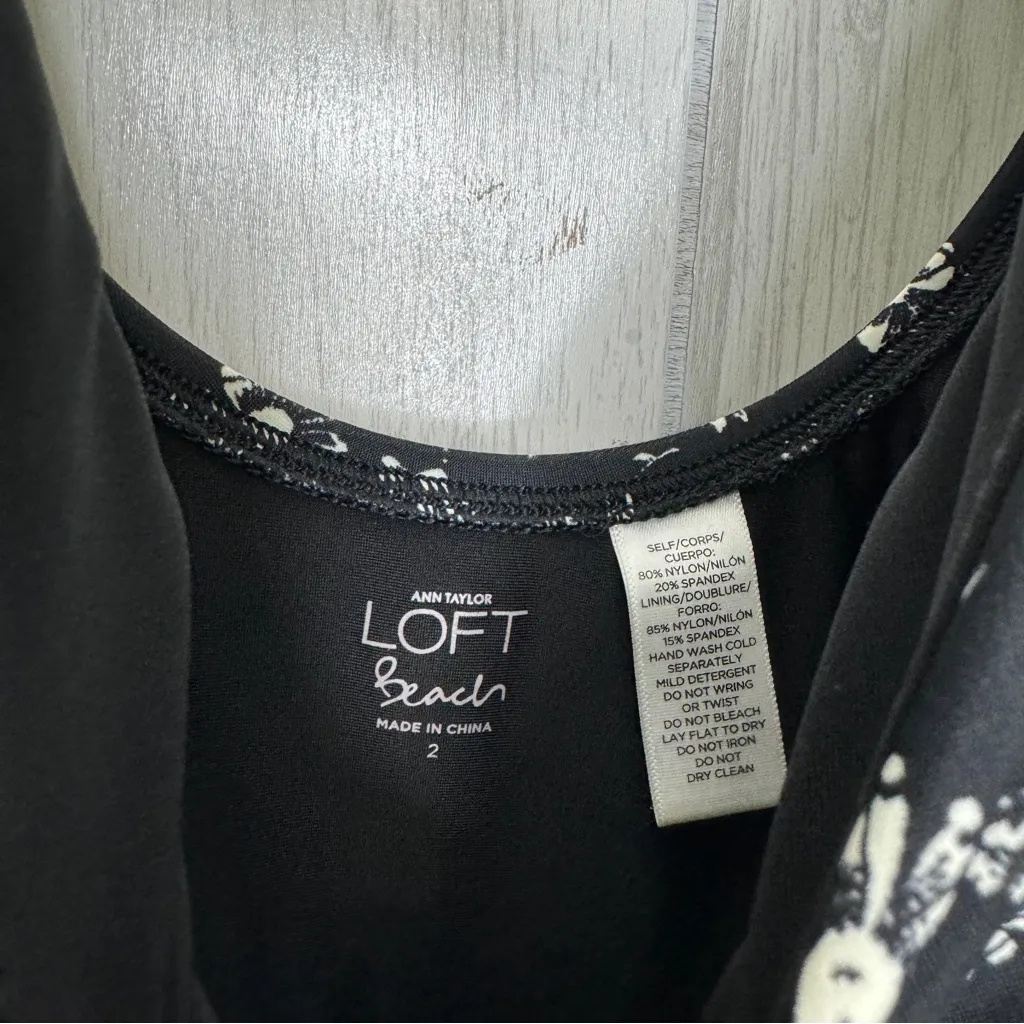 Ann Taylor Loft Beach Floral Daisy Tie Waist Faux Wrap One Piece Swimsuit size 2 - Image 10