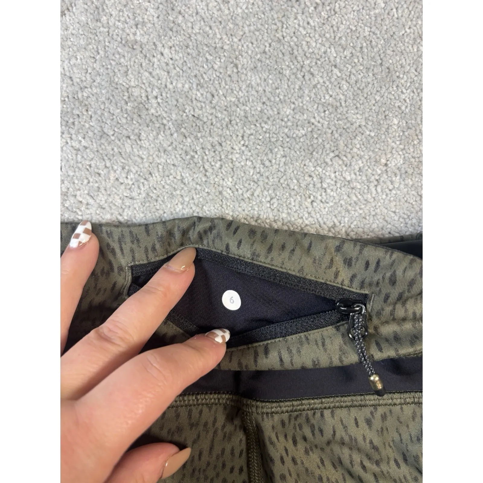 LULULEMON‎ Run Inspire Crop II Dottie Dash Fatigue Green 6 - Image 6