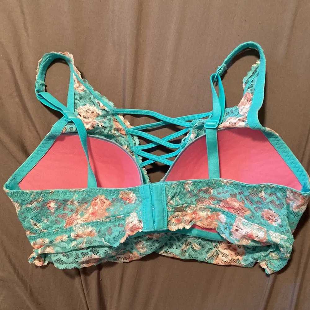VS PINK Teal Lace Push Up Bra size M. - Image 3