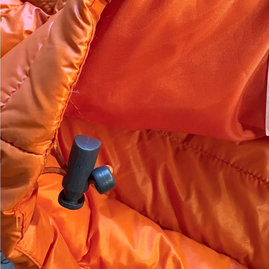 American Eagle 70/30 Down Lightweight Puffer Jacket Bright Orange Size Small💚 - Image 10