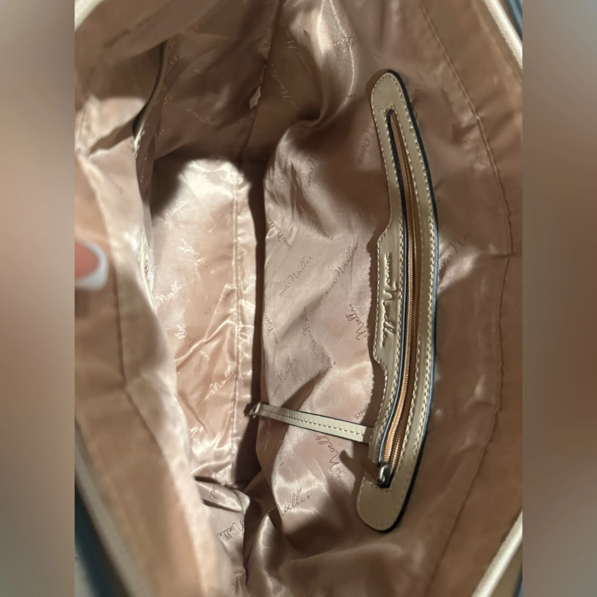 Simply‎ Noelle Taupe Leopard Print Tote Bag - Image 9