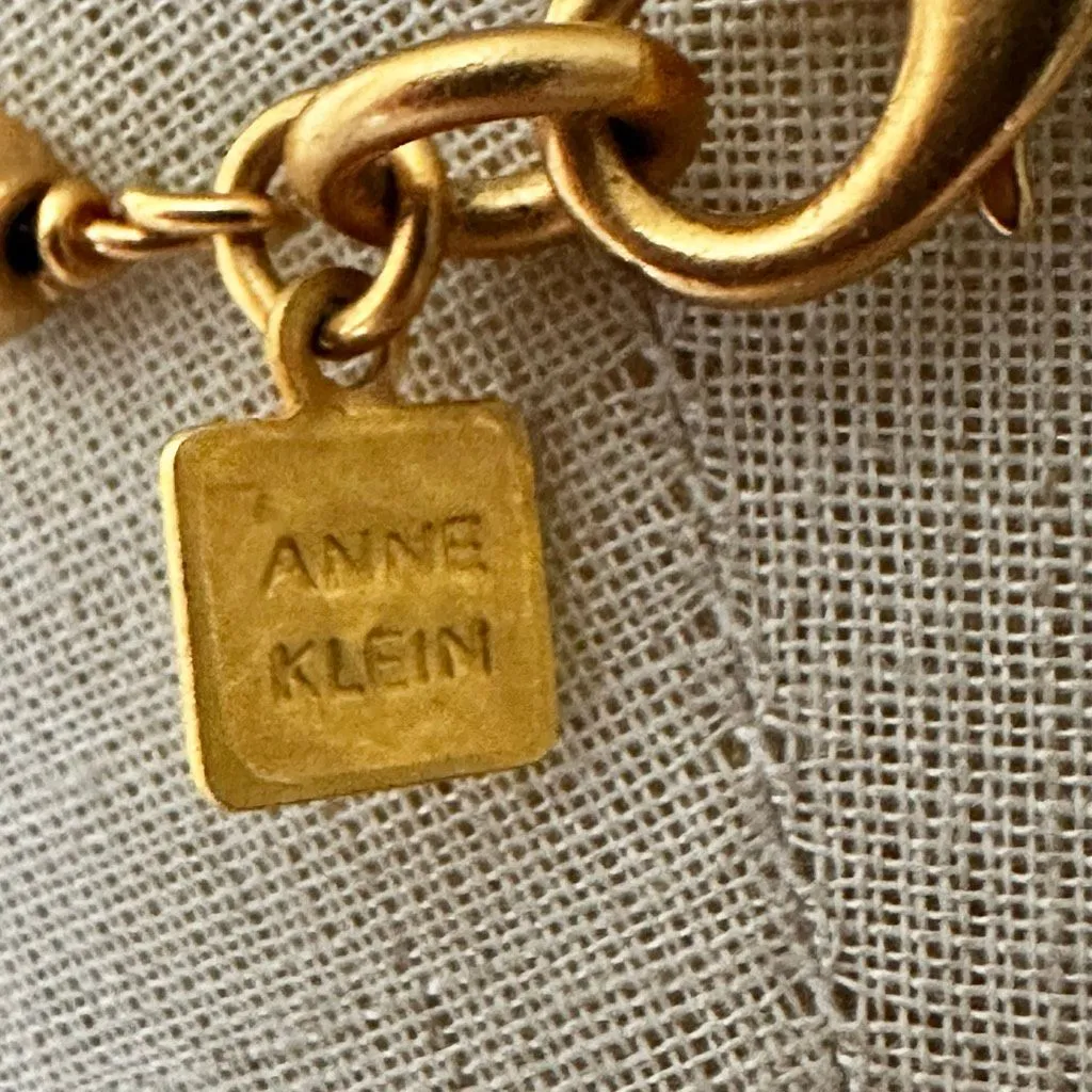 Anne Klein Vintage Lion Head Medallion Pendant Necklace Gold Tone - Image 9