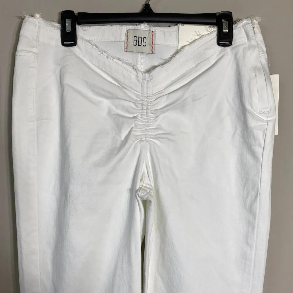 NWT Urban Outfitters BDG Ruched V-Front Flare Jeans Women's 31 White Low Rise - Image 8