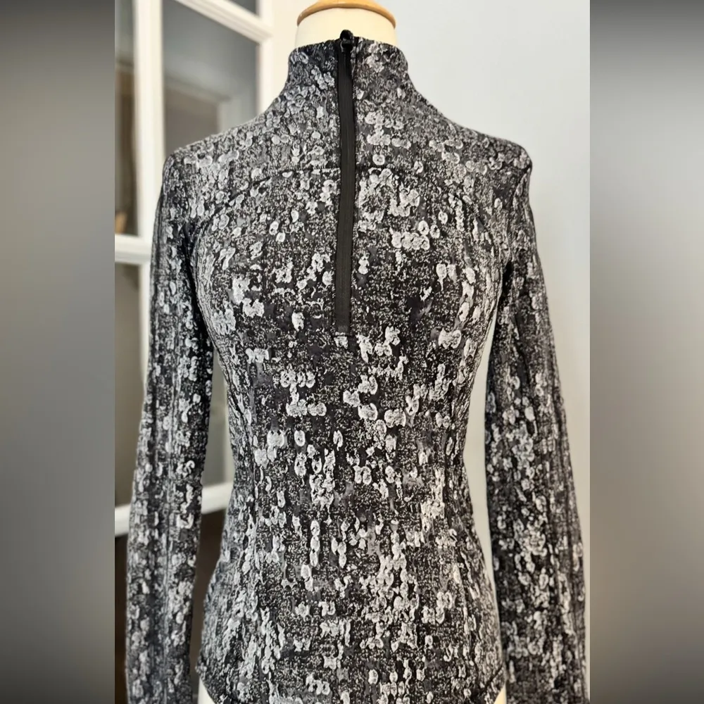 Lululemon Run Briskly 1/2 Zip Eventide Jacquard Black Alpine White - Image 6