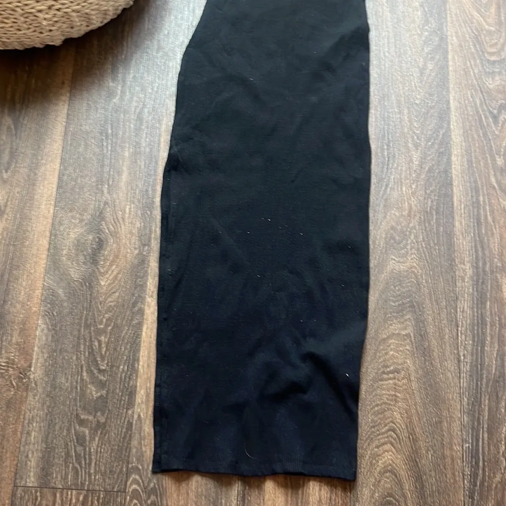Glassons Black Dress - Image 5