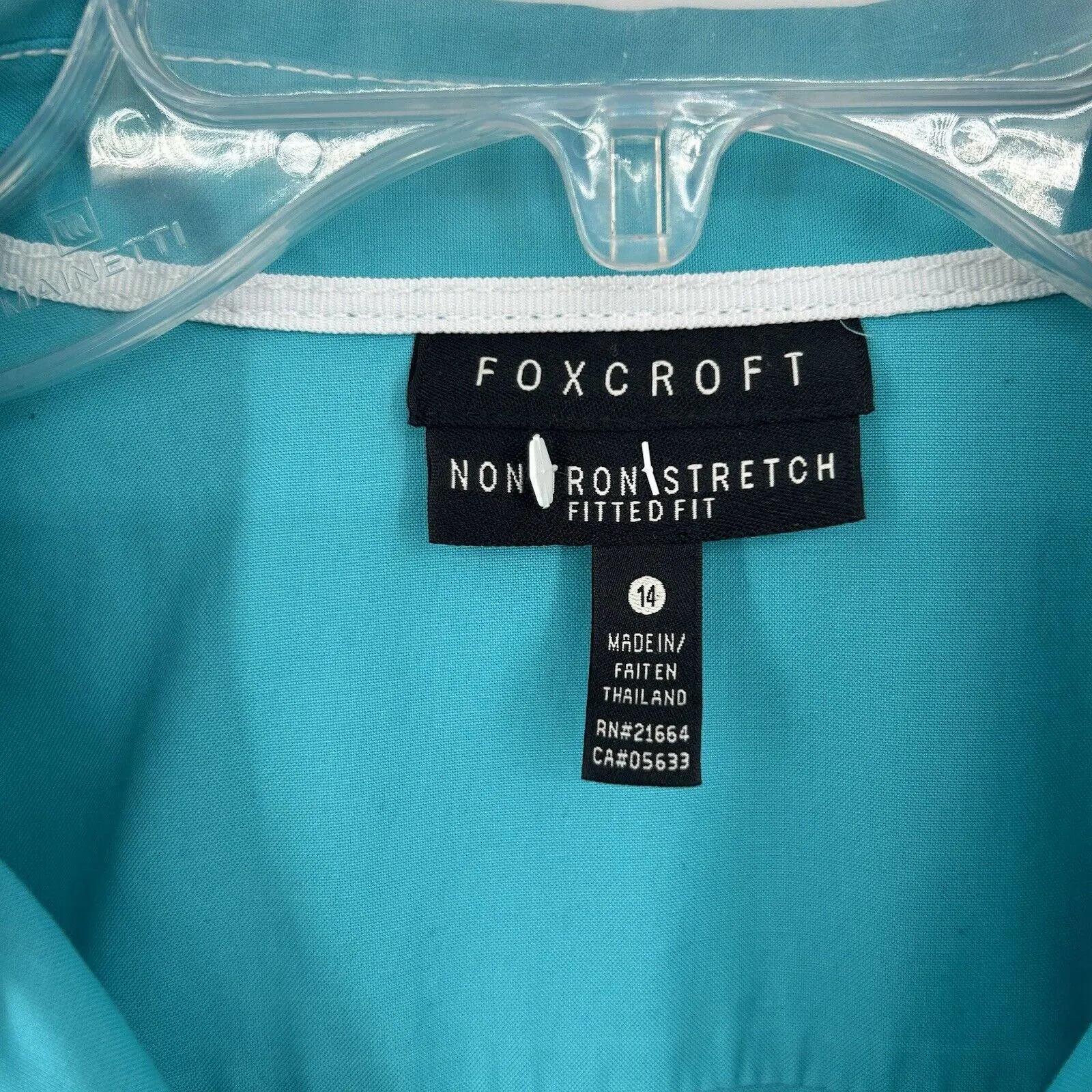 Foxcroft Non Iron Button Up Shirt Fitted Fit Blue 3/4 Roll Tab Sleeves Size 14 - Image 9