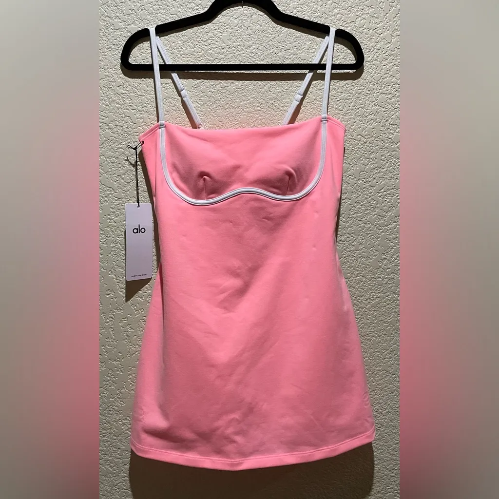 Alo Yoga NWT Airbrush Streamline Dress Neon Bubblegum Pink & White Size L - Image 4