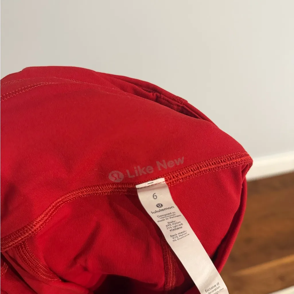 Lululemon Fast & Free Leggings – Red, Size 6 - Image 6