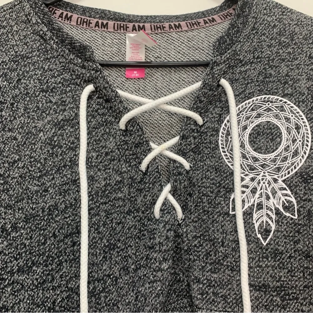 No Boundaries Grey Dream Long Sleeve Top Size Medium Juniors - Image 4