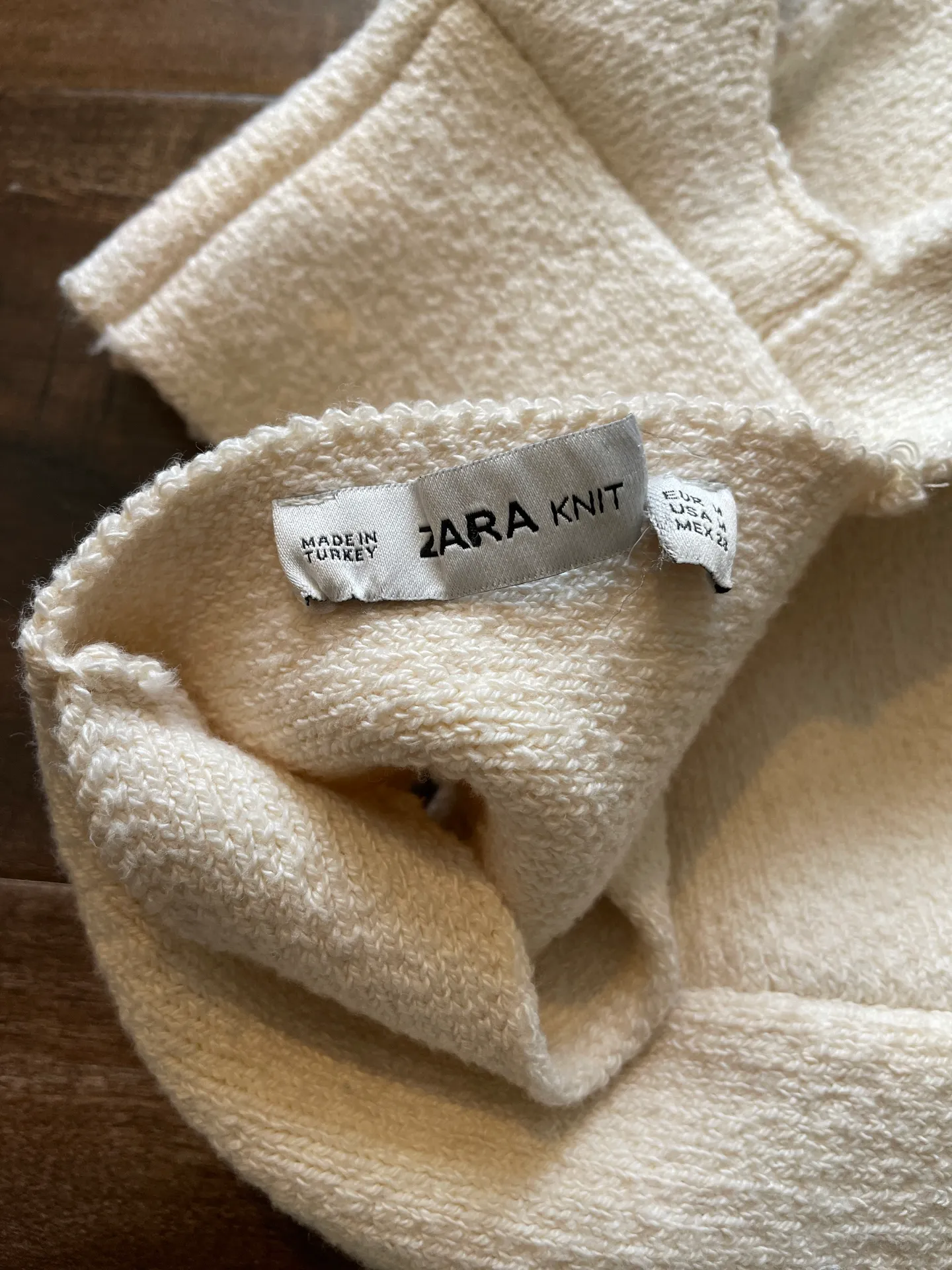 ZARA Ribbed Knit Crop Top - Image 4