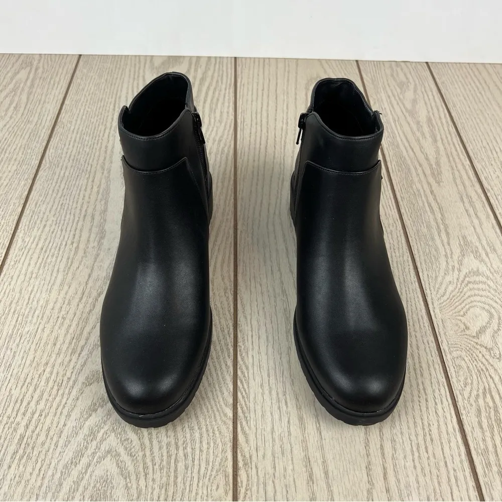 Giani Bernini Brennin Buckled Ankle Booties 10 Black Faux Leather $100 - Image 2