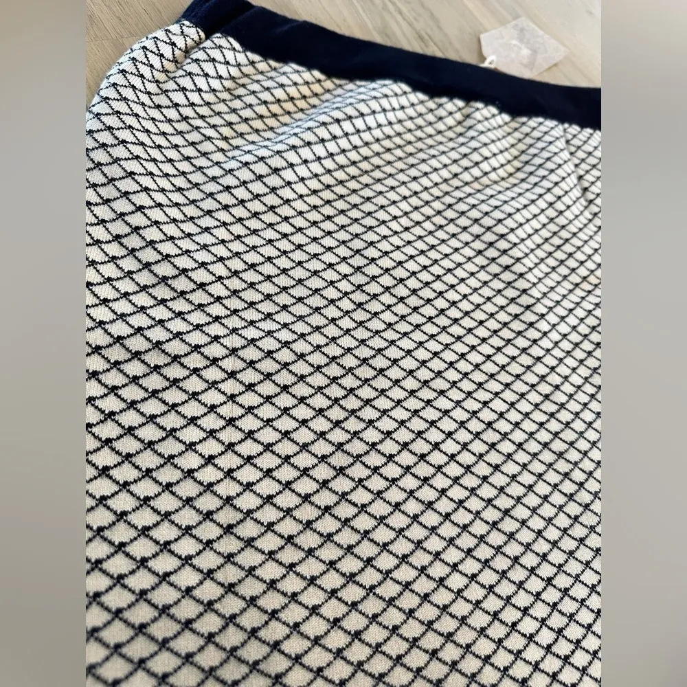 Hem & Thread navy blue cream patterned knit skirt large NWT - Image 3