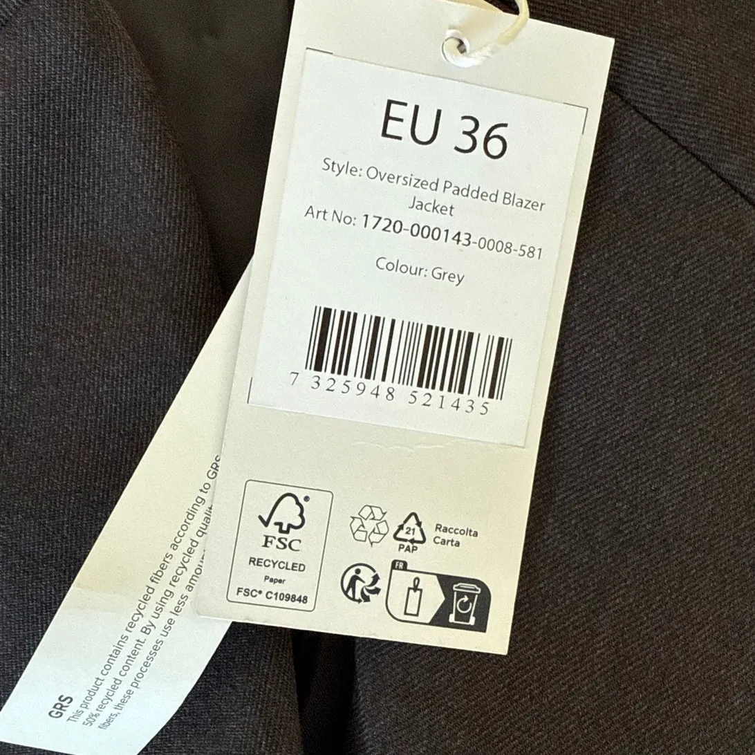 NA-KD x Claire Rose Blazer jacket Oversized Padded Size EU36 Gray - Image 2