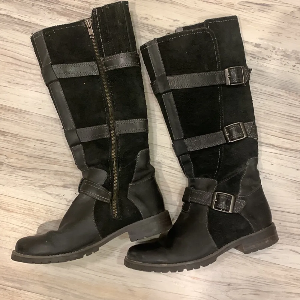 Ariat black leather/suede riding boots size 7 - Image 4