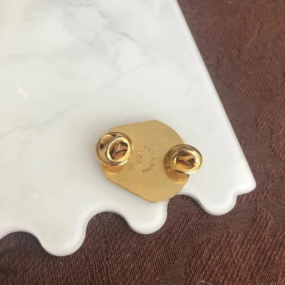 Vintage Us ARMY label Pin - Image 2