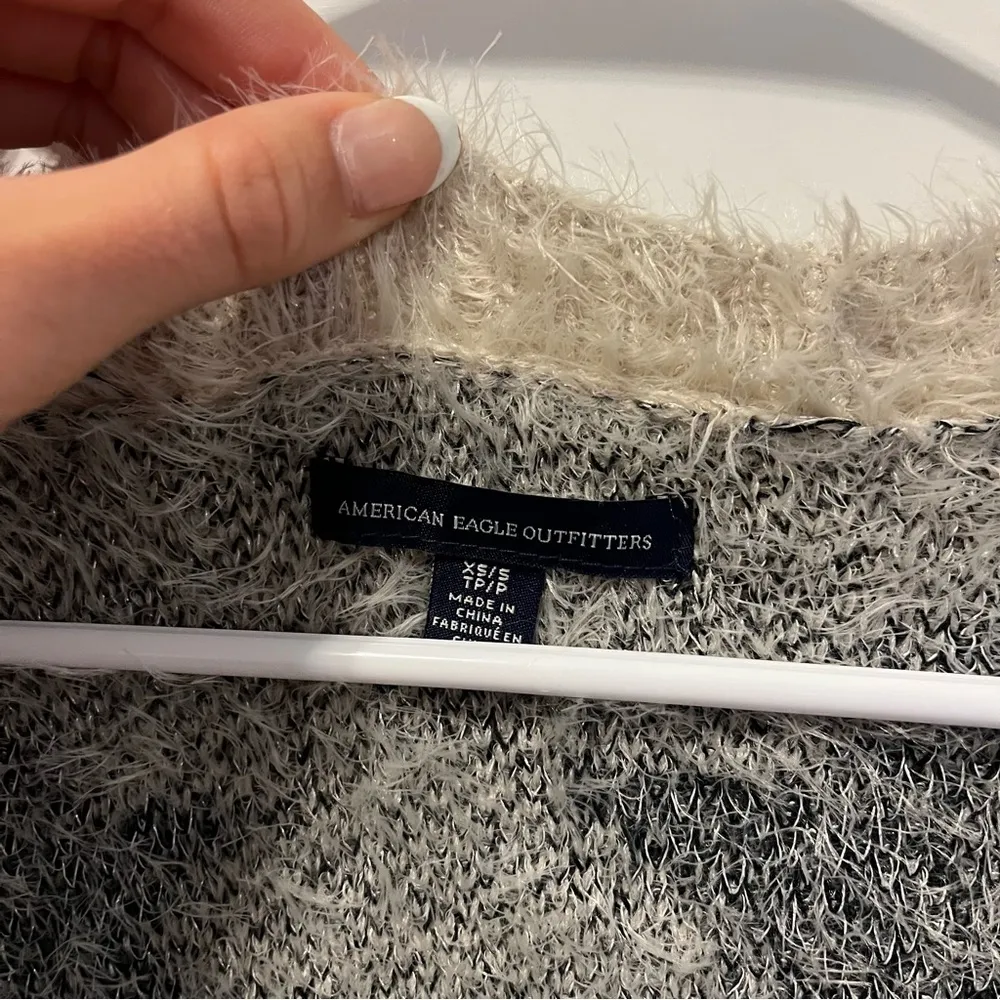 American Eagle Star Cardigan Sweater - Image 4