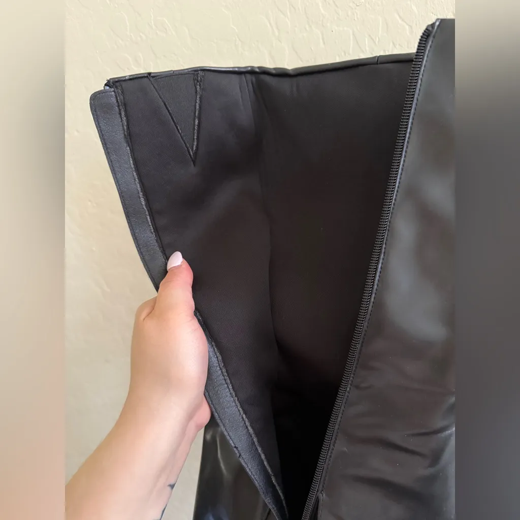 Black Knee - Image 4