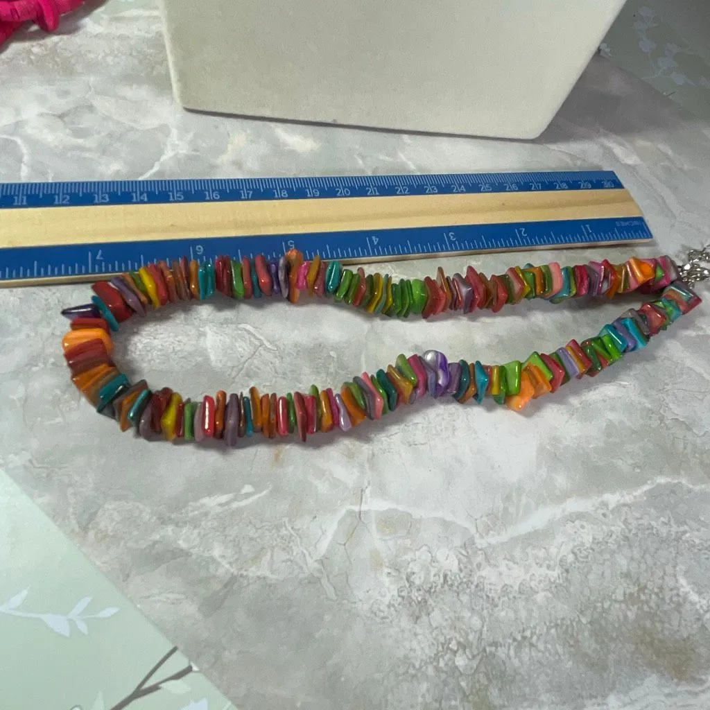 Vintage dyed shell square beaded choker. Purple - Image 5