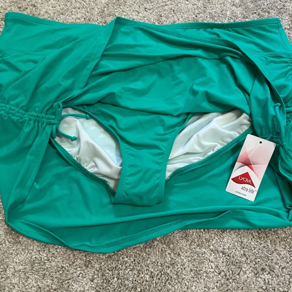 NEW Lands' End Swim Skort Skirt Ruched Swimsuit Bottom Plus Size 24W Green - Image 2
